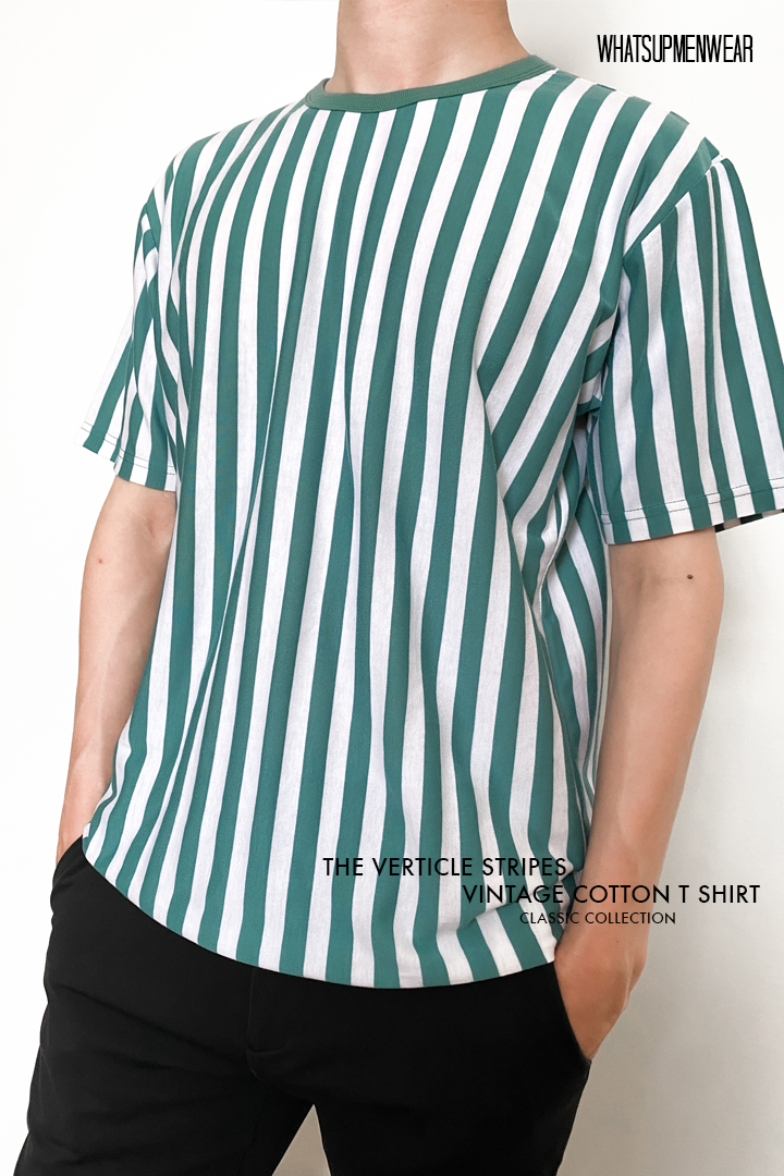 The verticle stripes  vintage cotton t shirt 
